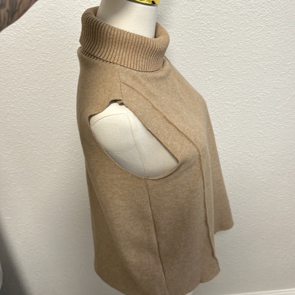 Zara Two Piece Set - Picture 3 of 7